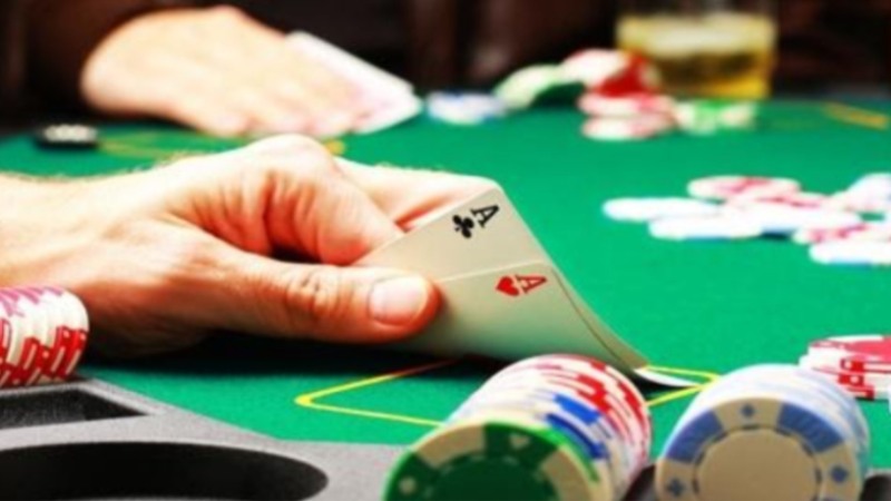 Picking the Right Online Poker Game to Begin